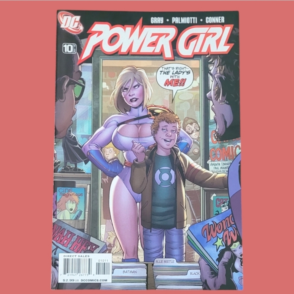DC "Power Girl" May 2010 #11 Comic Book